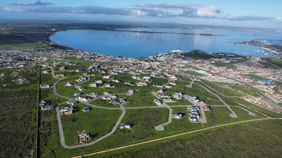 3 Bedroom Property for Sale in Hoogland Western Cape